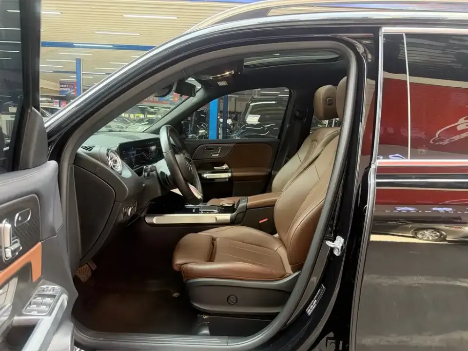 Mercedes-Benz GLB