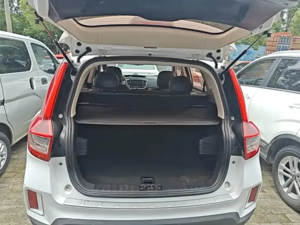 Geely Vision X6