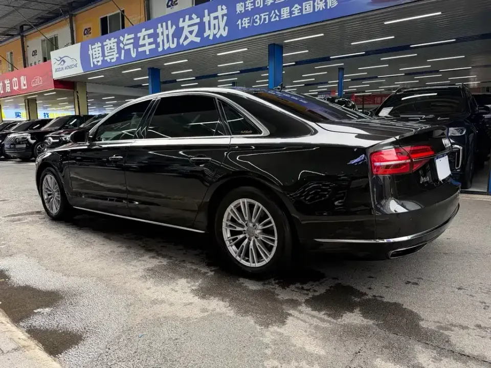 Audi A8