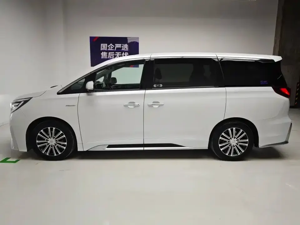GAC Trumpchi M8
