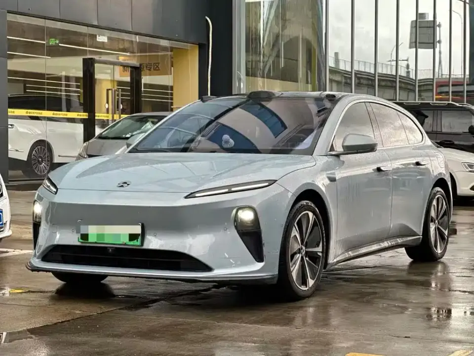 Nio ET5T
