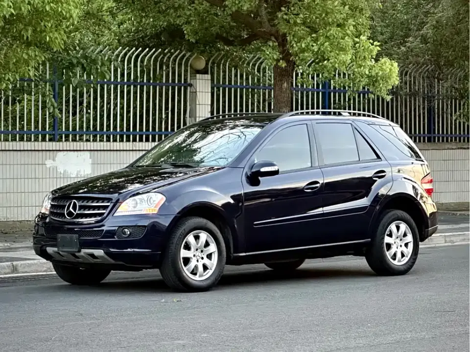 Mercedes-Benz M-Class