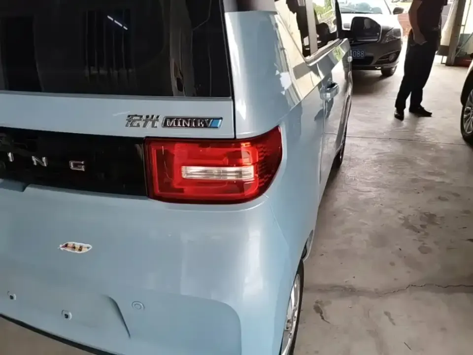 Wuling MINIEV