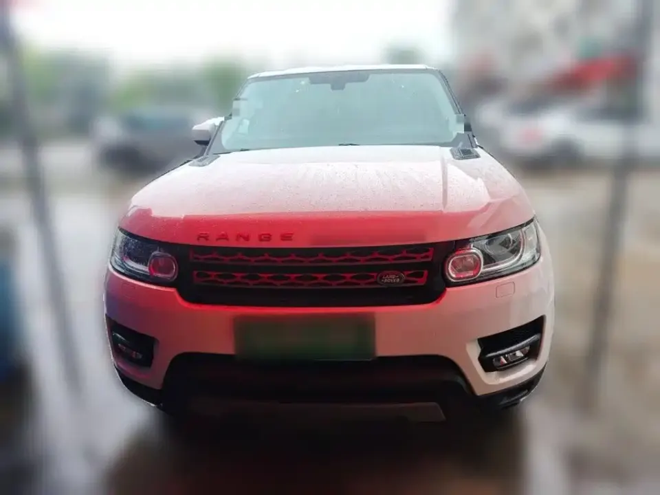 Land Rover Sport