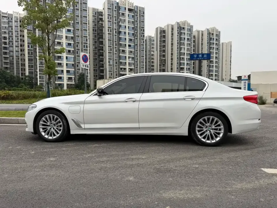 BMW 5 Series New Energy