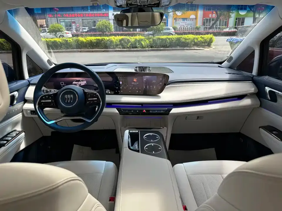 Buick GL8 Hybrid