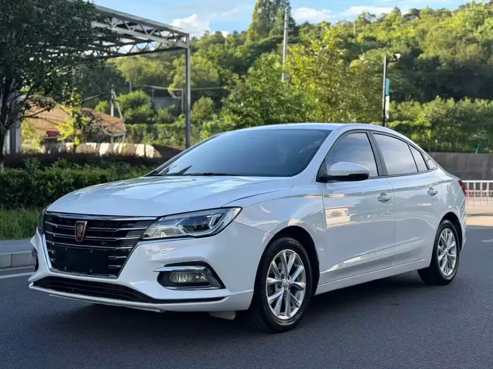 Roewe i5