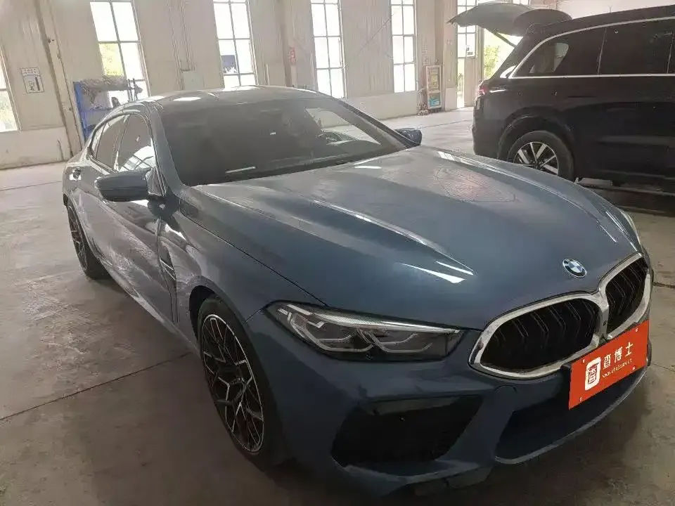 BMW M8