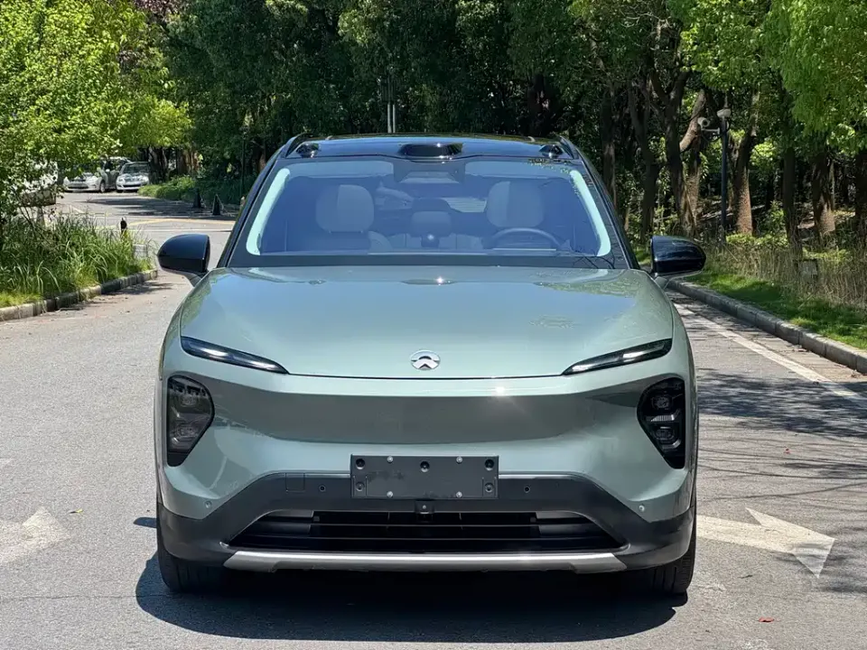 Nio ES7