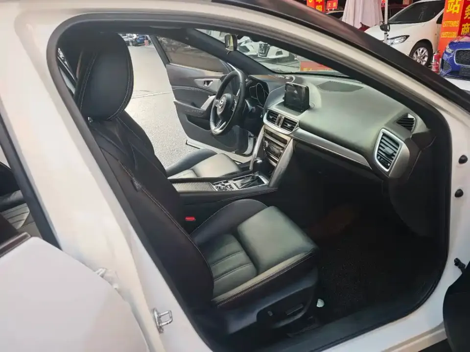 Mazda CX-4