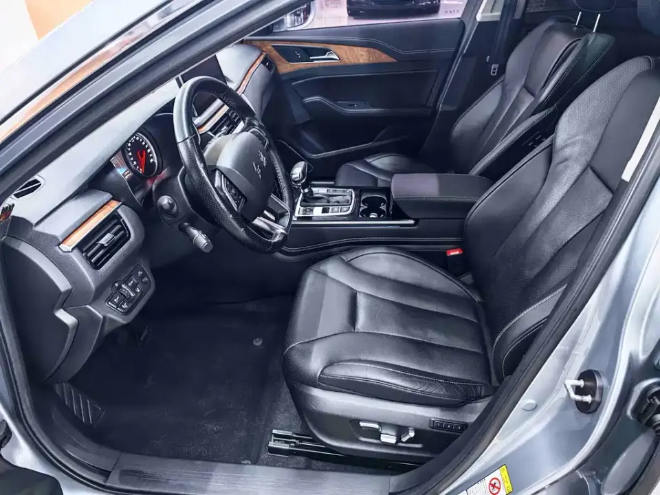 Hongqi Hongqi H5