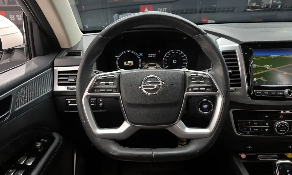 KG_Mobility_Ssangyong Rexton