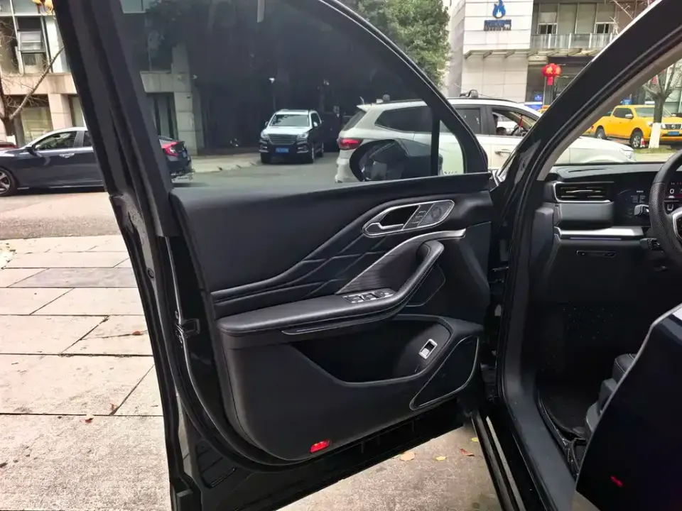 Hongqi Hongqi HS7 PHEV
