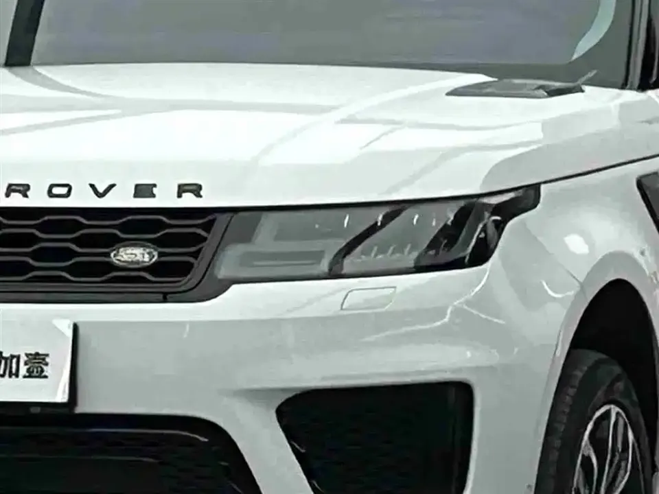 Land Rover Sport
