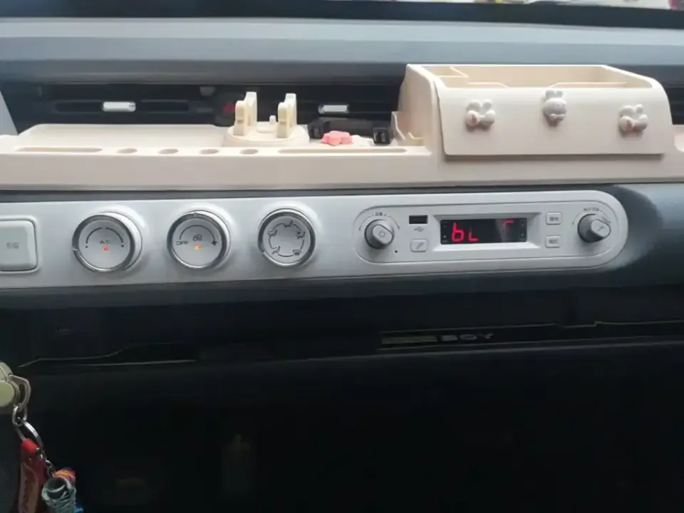 Wuling MINIEV