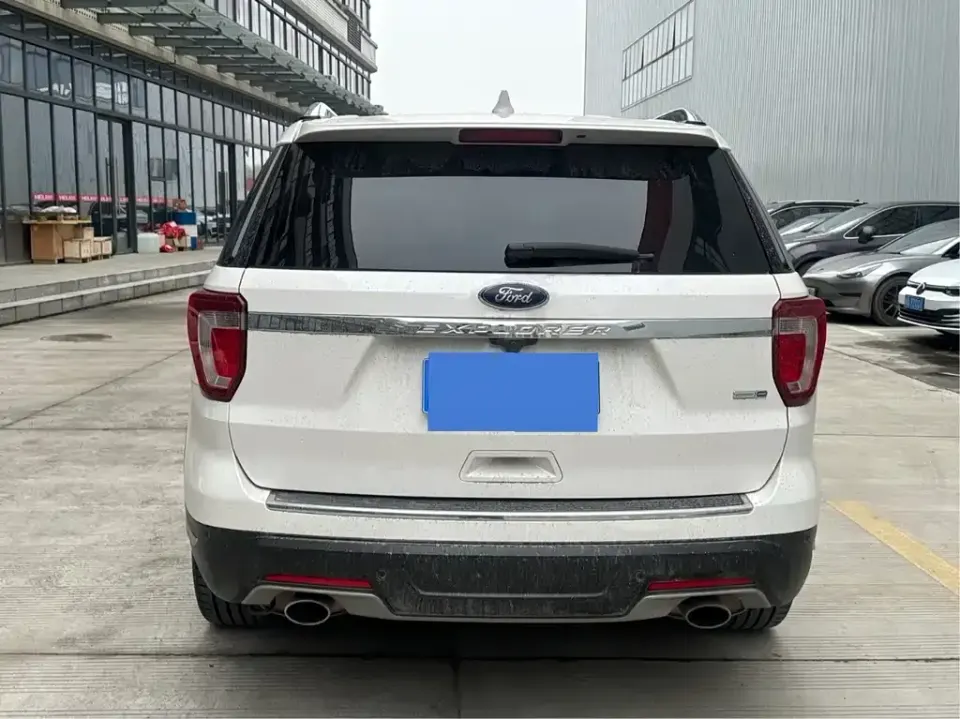 Ford Explorer (Import)
