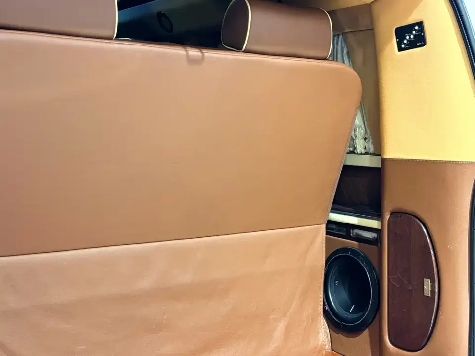 GMC Savana