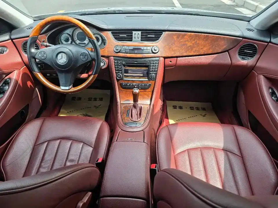 Mercedes-Benz CLS