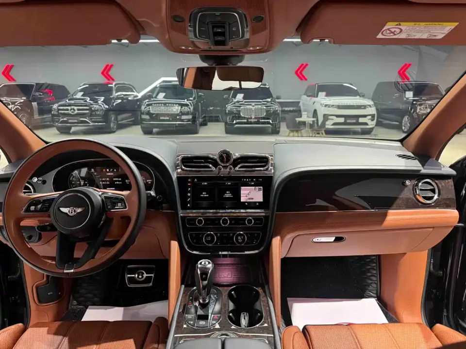 Bentley Bentayga PHEV