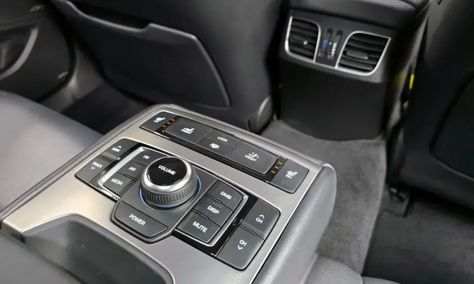 Hyundai Genesis