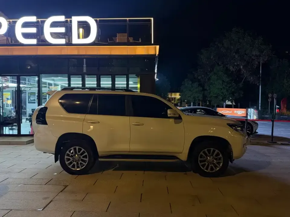 Toyota Prado