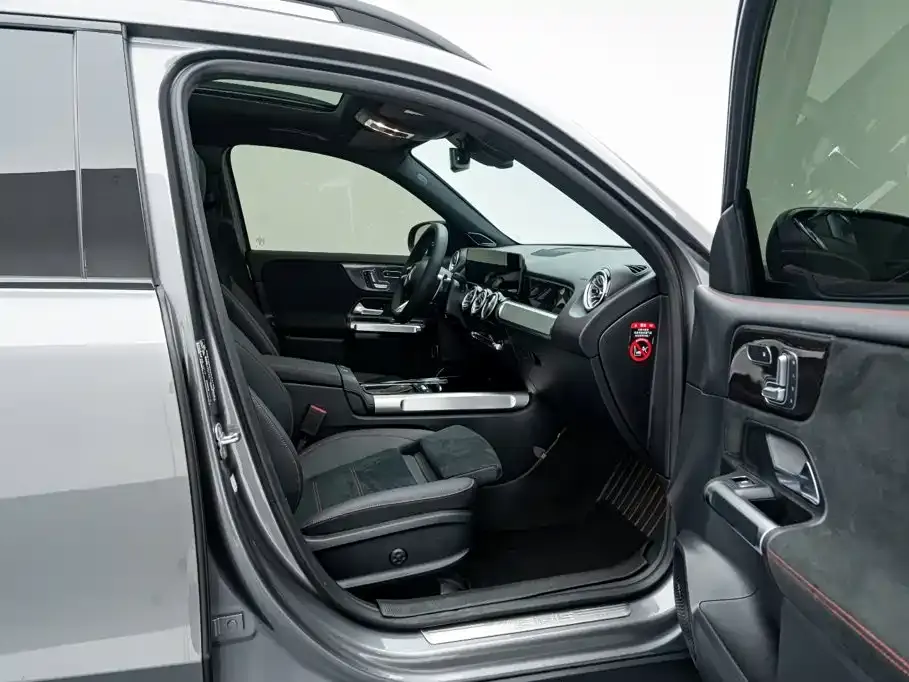 Mercedes-Benz GLB AMG