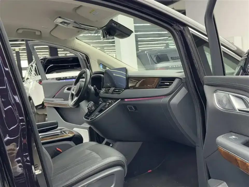 Hongqi Hongqi HQ9 PHEV