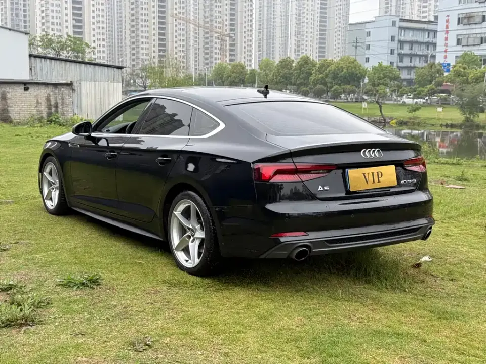 Audi A5 (Import)