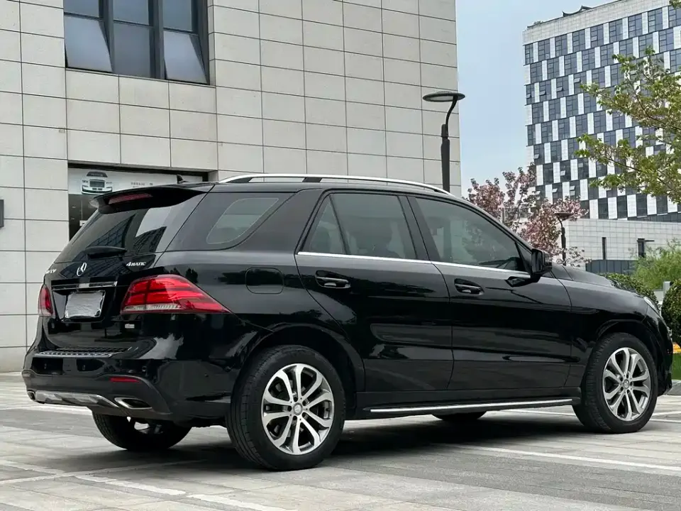 Mercedes-Benz GLE (Import)