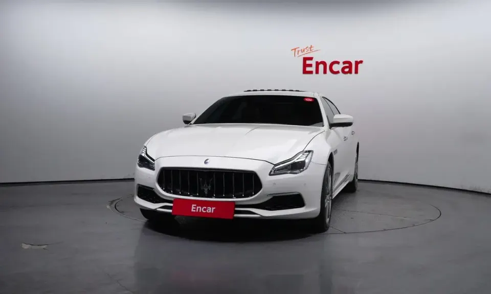Maserati Quattroporte