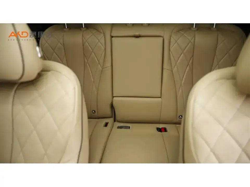 Denza Denza D9
