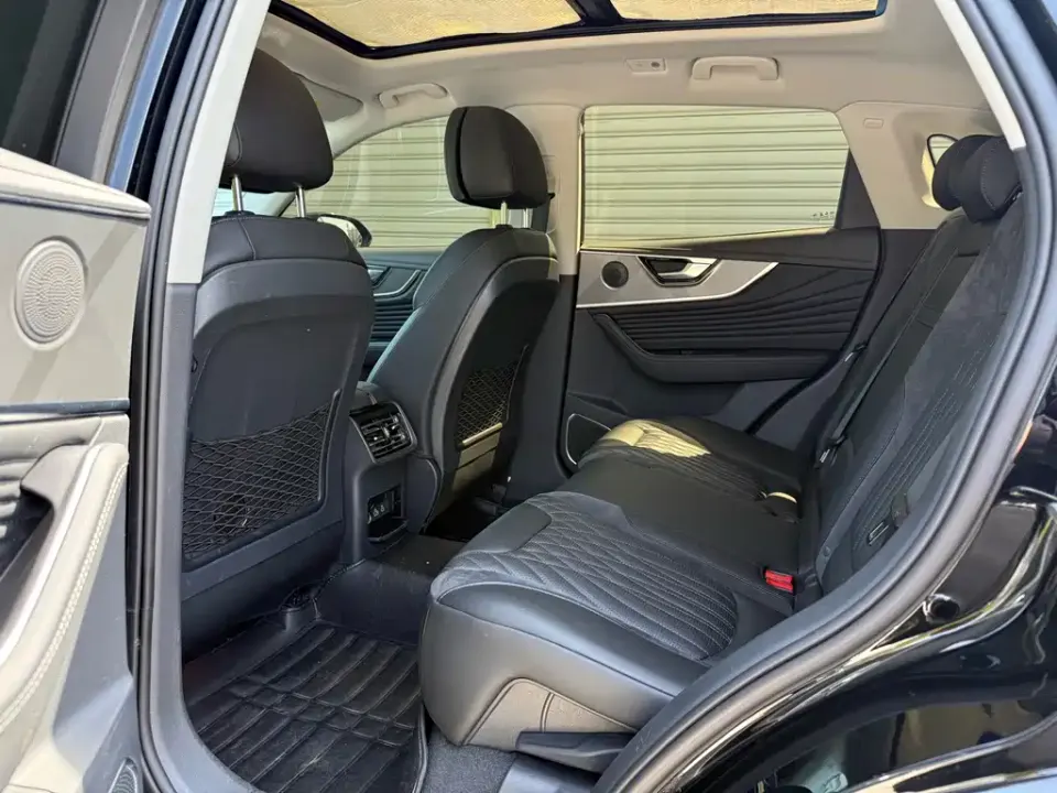 Hongqi Hongqi HS5