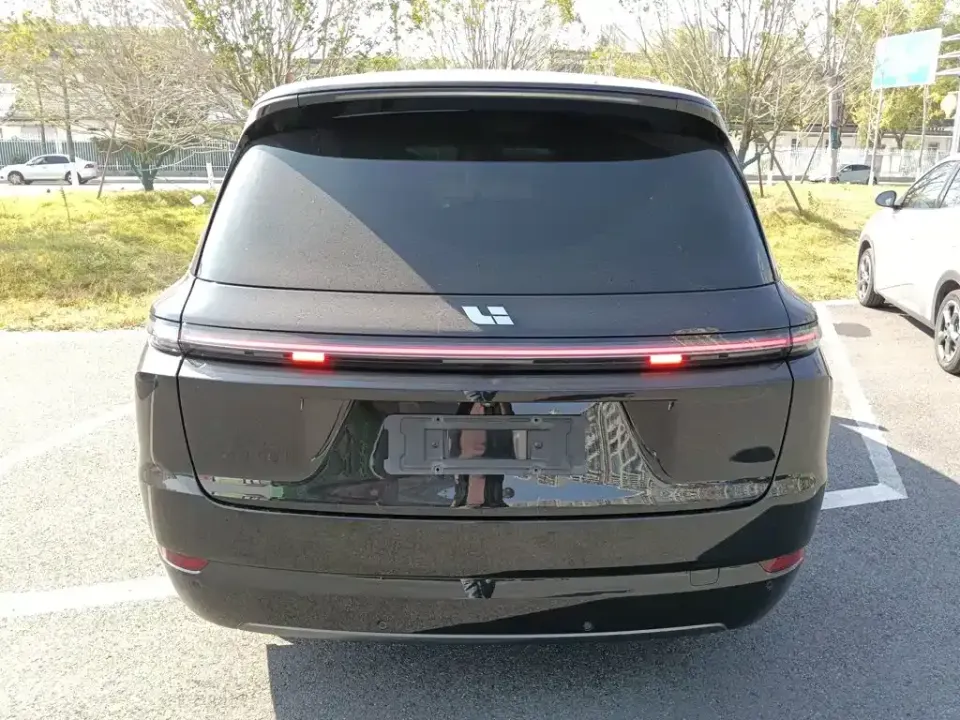 Li Li L9
