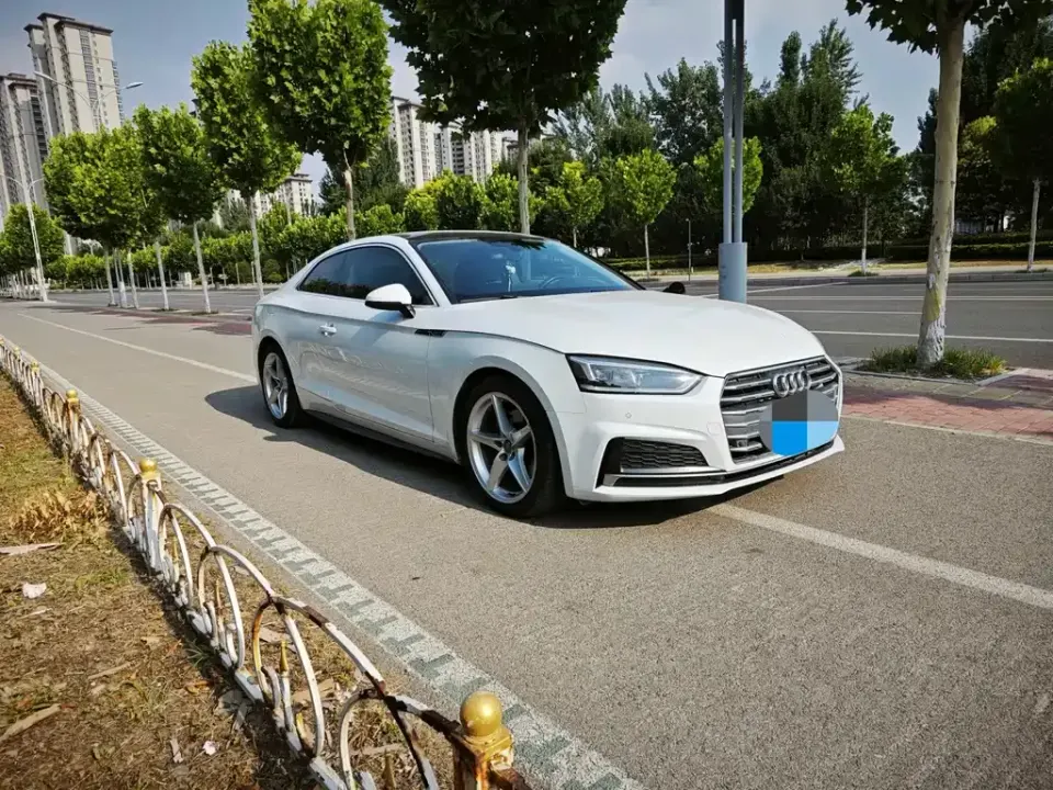 Audi A5 (Import)