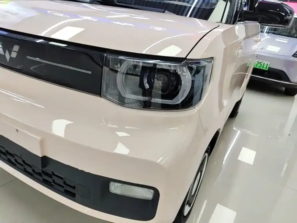 Wuling MINIEV