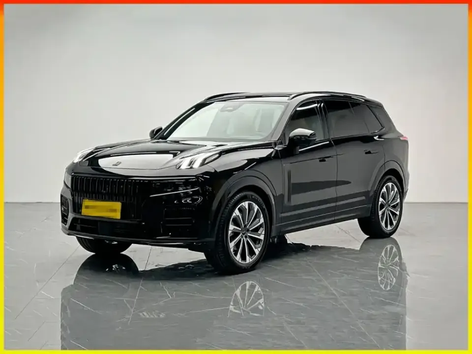 Lynk & Co 09