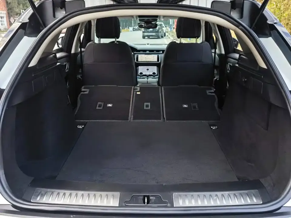 Land Rover Velar