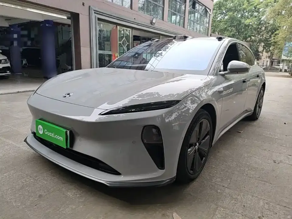 Nio ET5T