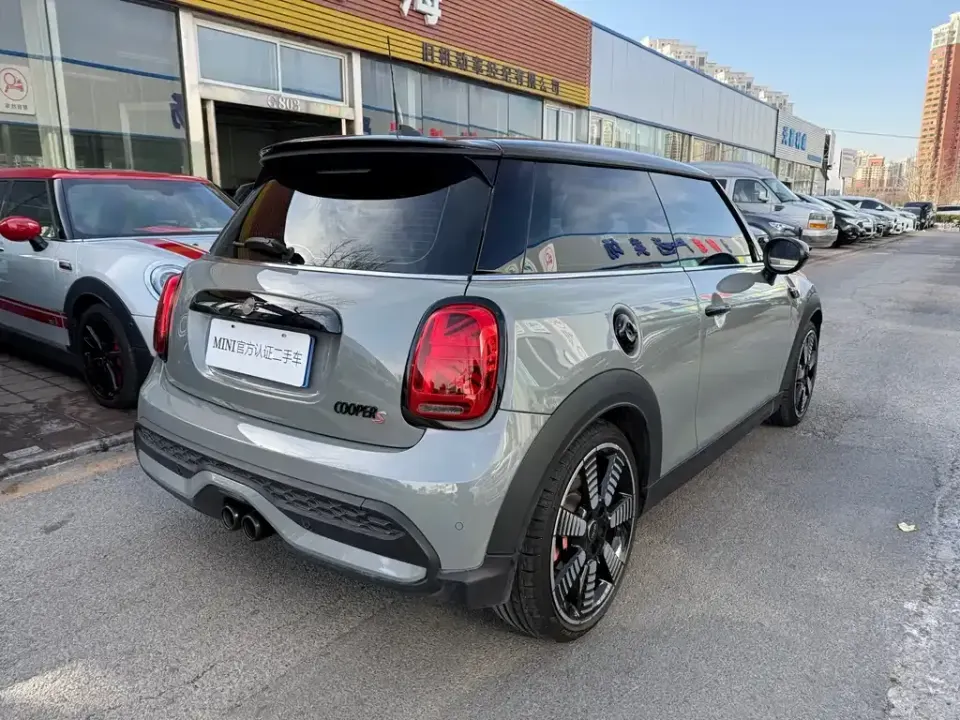 MINI Mini