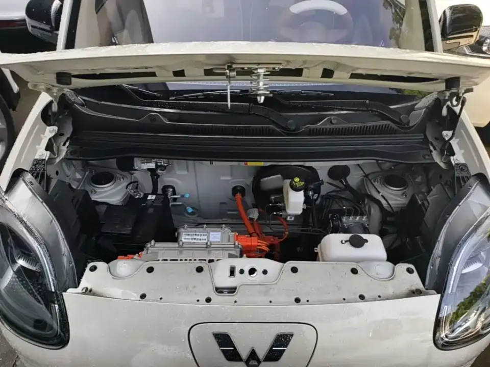 Wuling MINIEV