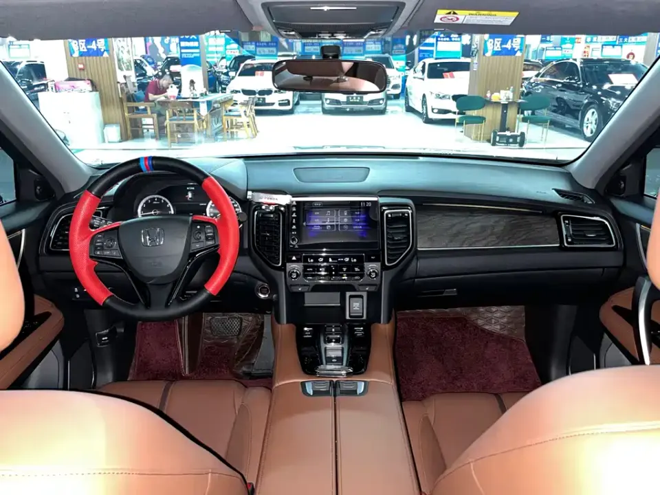 Honda UR-V