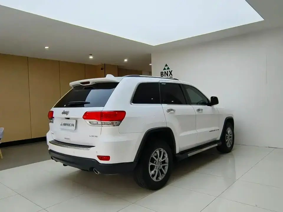 Jeep Grand Cherokee (Import)