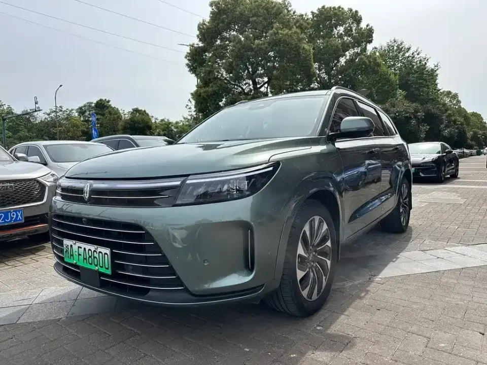 AITO M7
