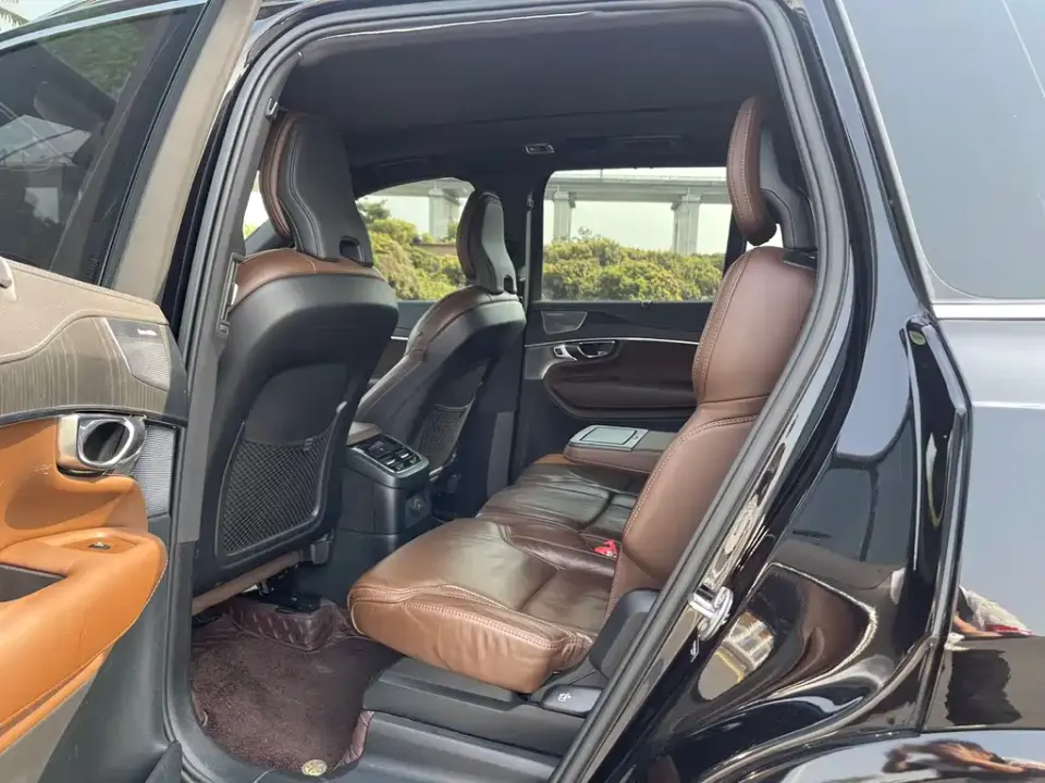 Volvo XC90 PHEV