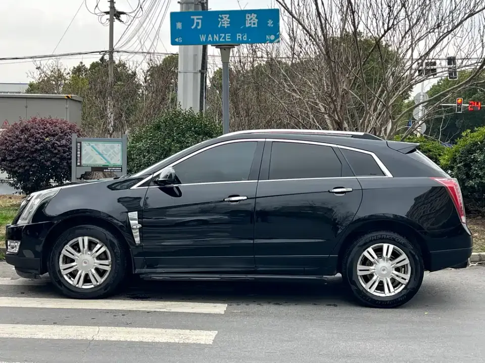 Cadillac SRX