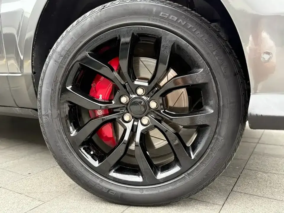 Land Rover Sport