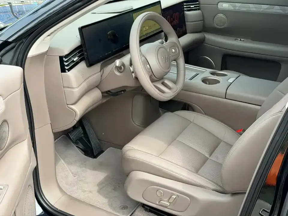 IM Motors IM LS6