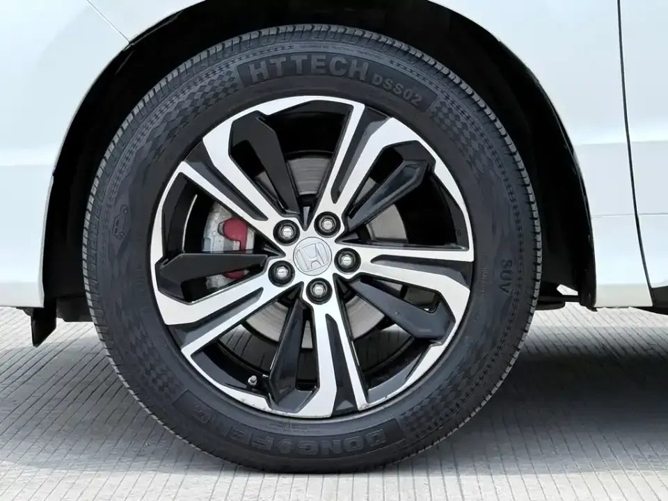 Honda UR-V