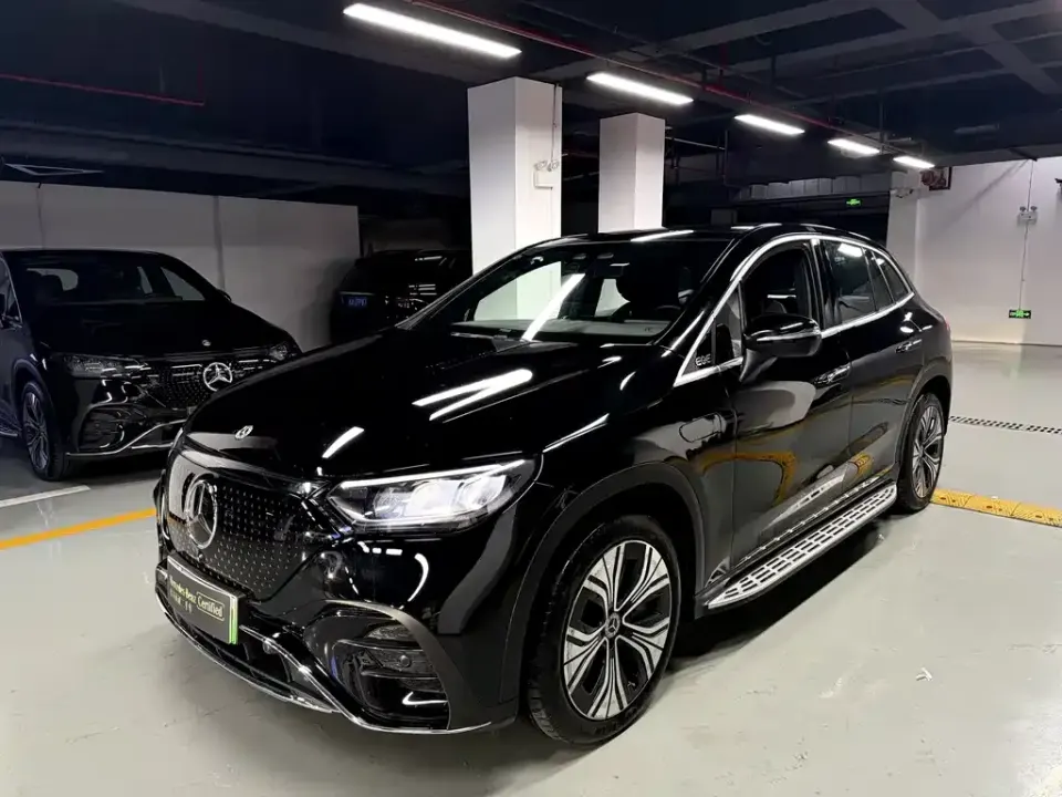 Mercedes-Benz EQE SUV