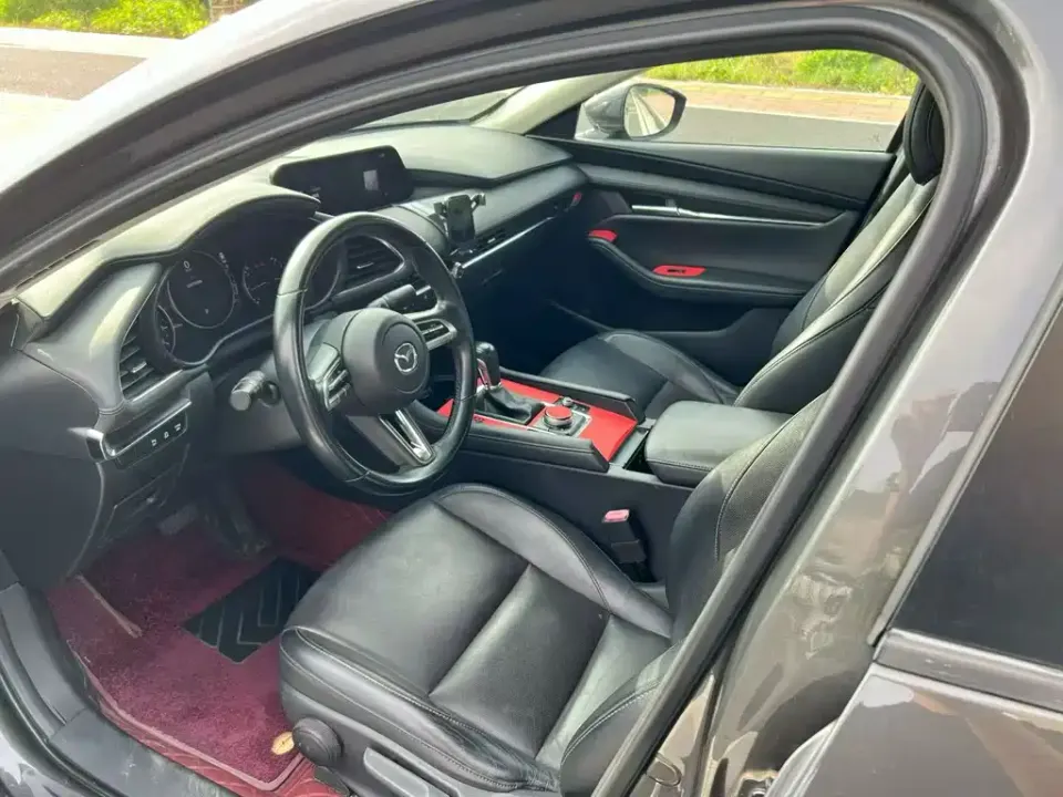 Mazda 3 Axela